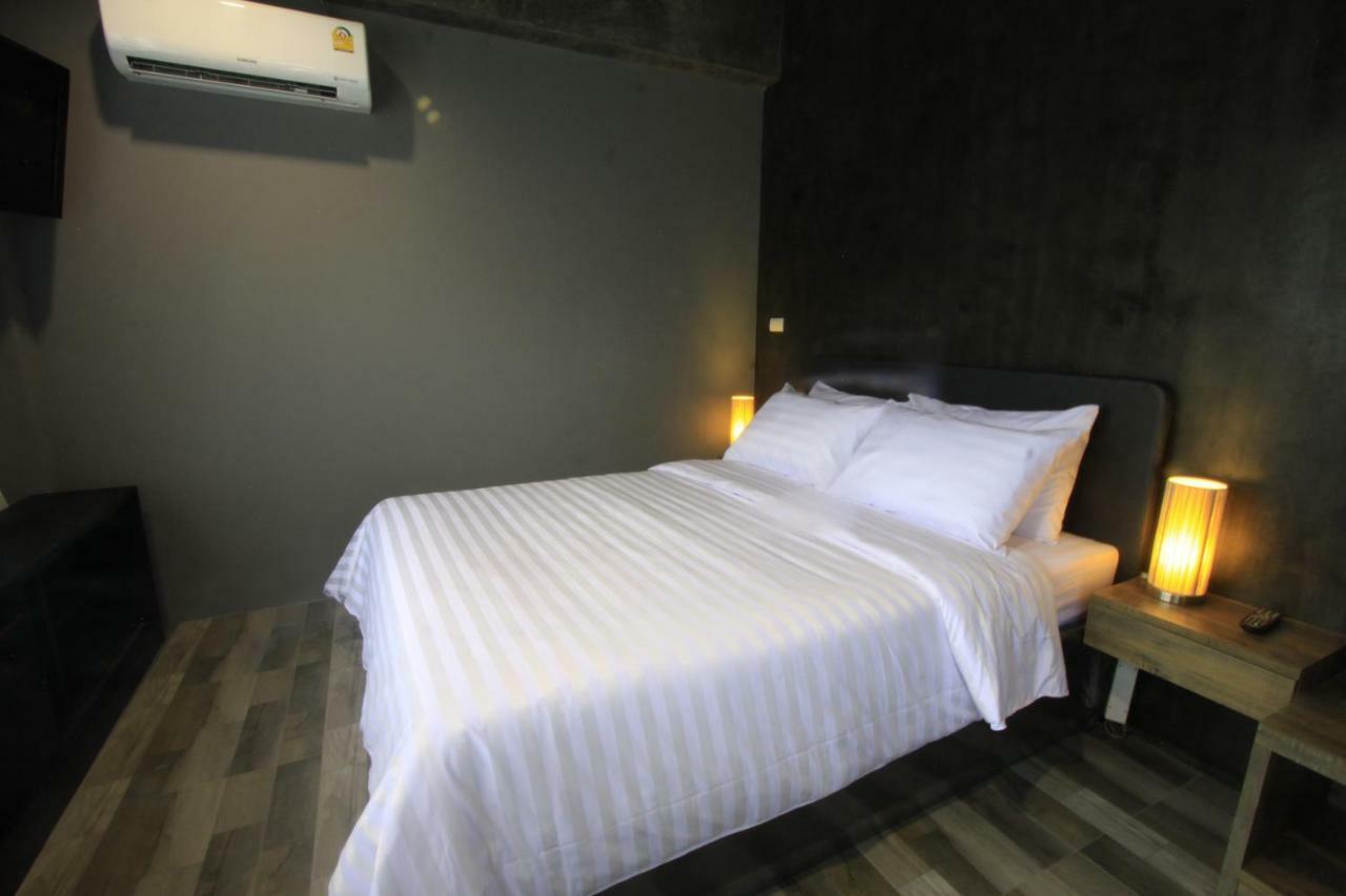 The Nichehome Waterside Living Chiang Mai Dış mekan fotoğraf