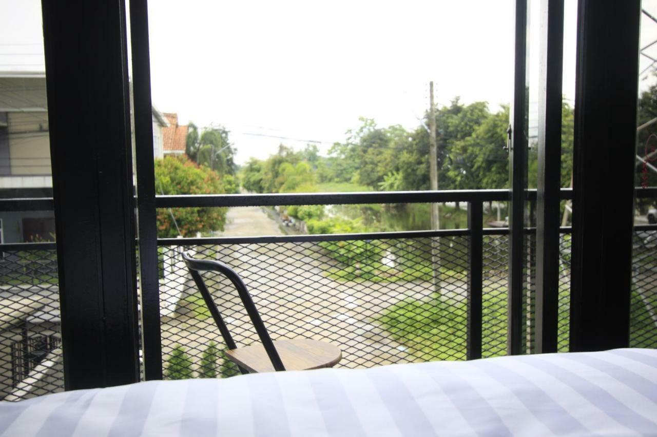 The Nichehome Waterside Living Chiang Mai Dış mekan fotoğraf